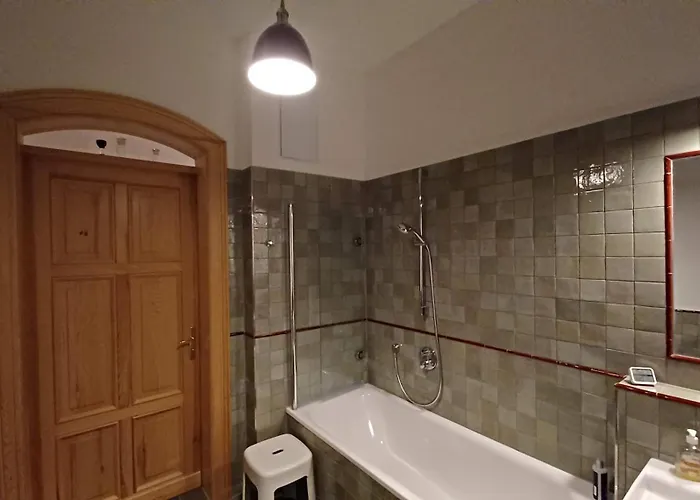 Parkwohnung Im Kunstgut Apartment