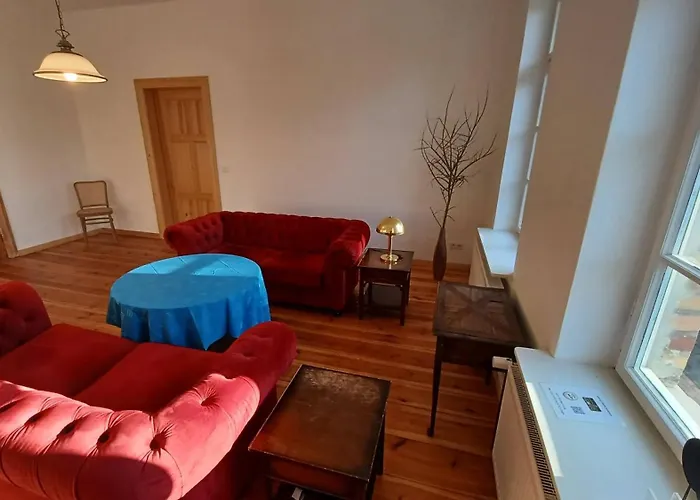 Parkwohnung Im Kunstgut Krahne